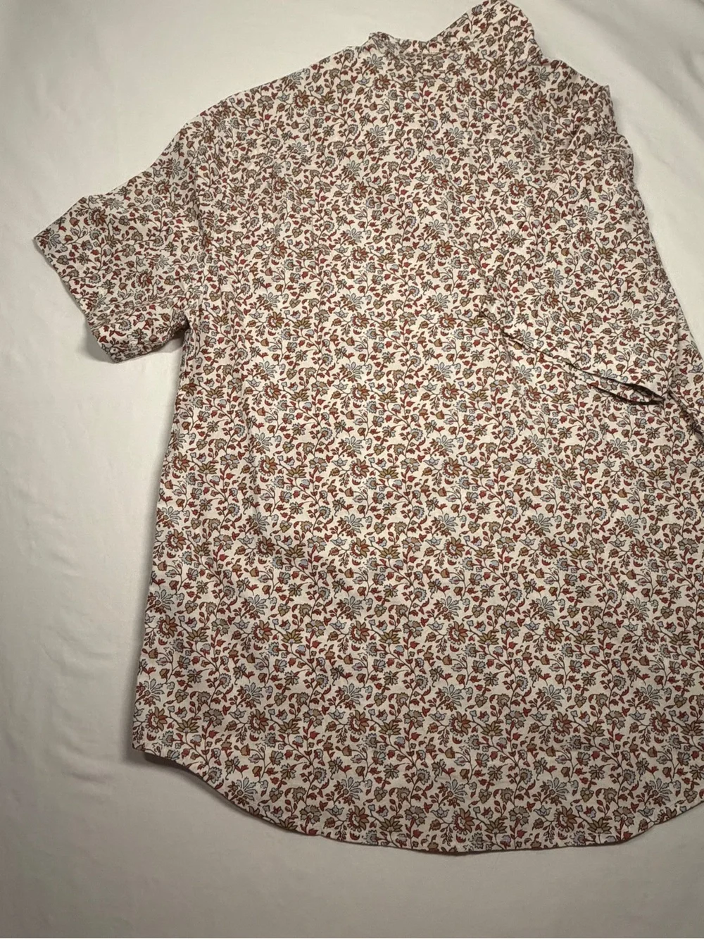 Levi's Men L SS Floral Button-Down Shirt - White with Brown & Red Print